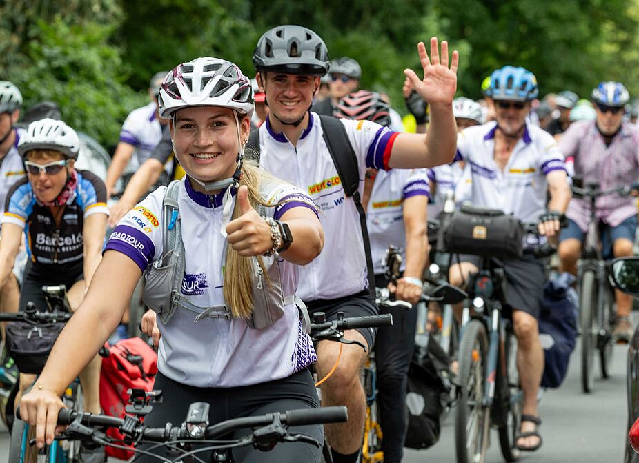 NRW-Radtour 2026 Bei der NRW-Radtour 2026 kommen fahrradbegeistere Menschen aus ganz NRW zusammen und erleben Nordrhein-Westfalen vom Fahrradsattel aus.